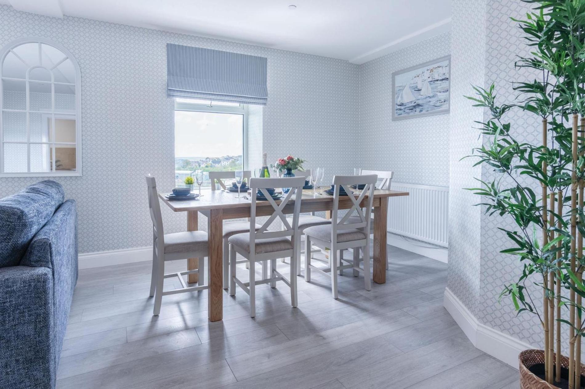 Haven View - 2 Bedroom Apartment - Милфорд Хейвън Екстериор снимка