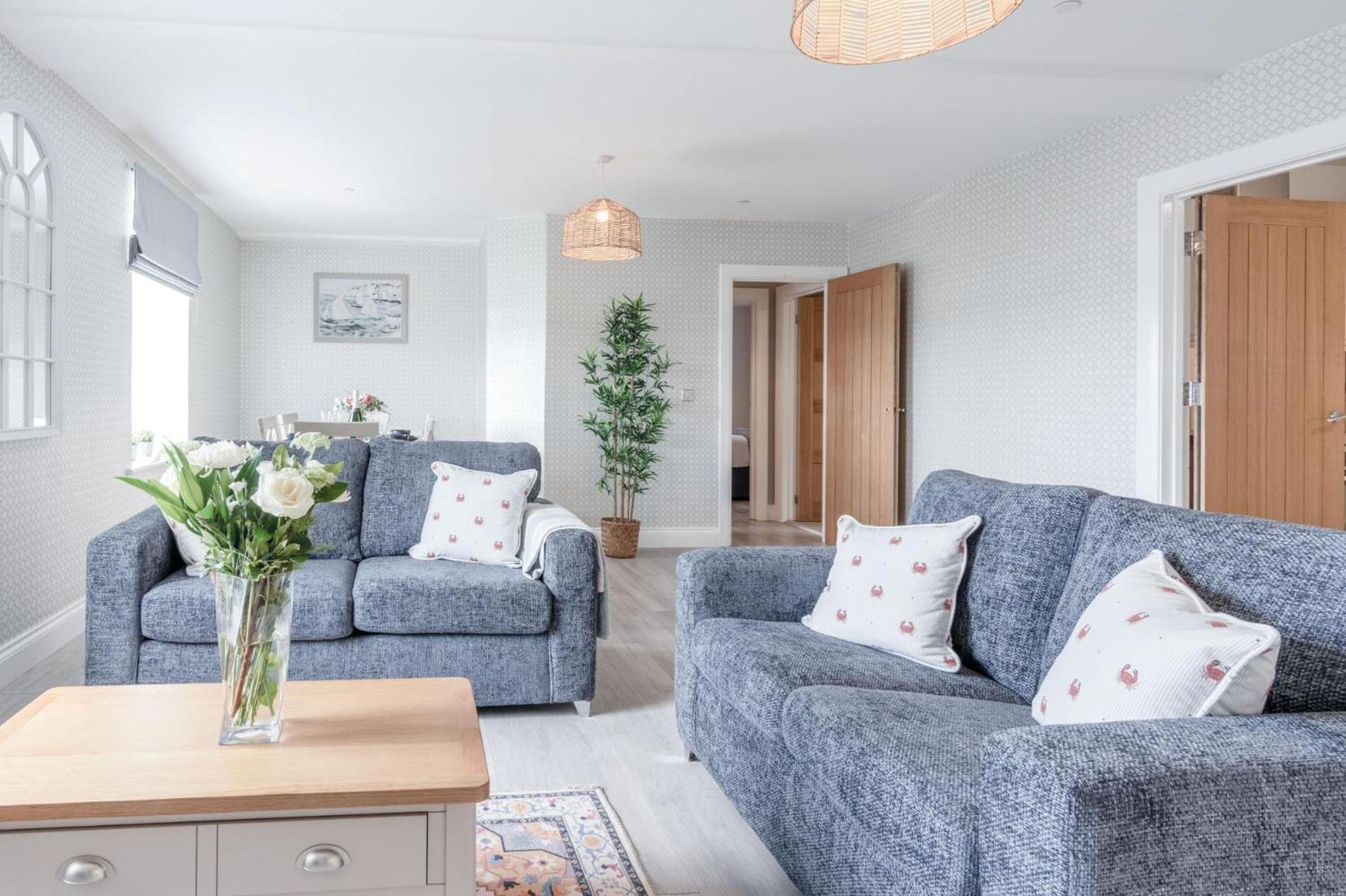 Haven View - 2 Bedroom Apartment - Милфорд Хейвън Екстериор снимка